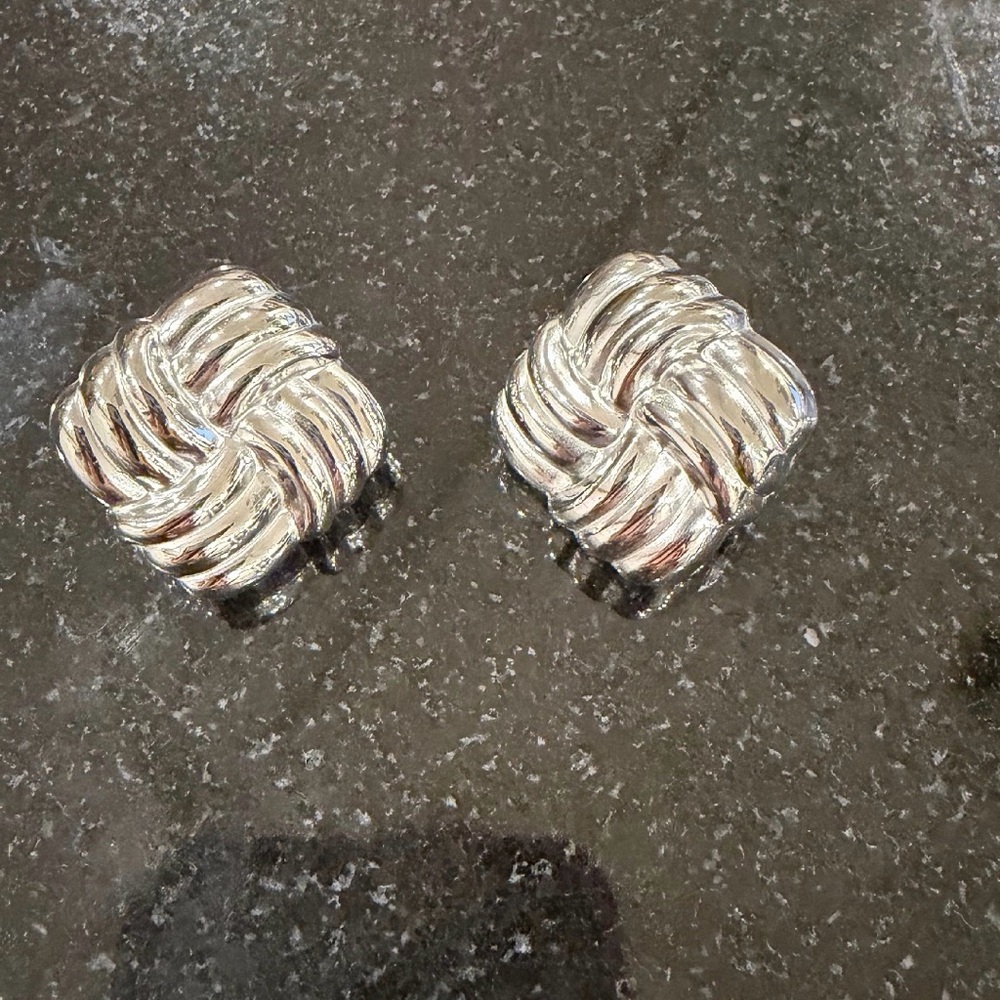 Vintage Woven Knot Earring